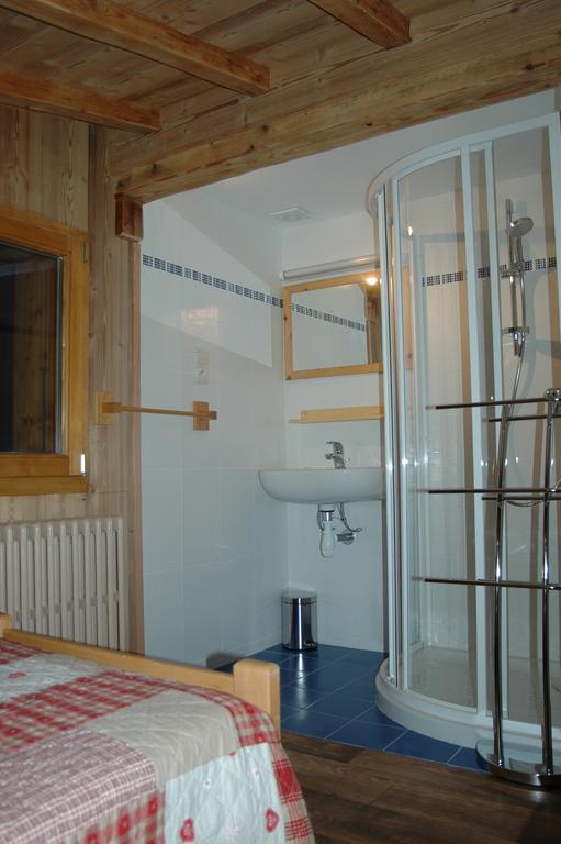 Giffre Et Clesson Aparthotel Samoens Exterior photo